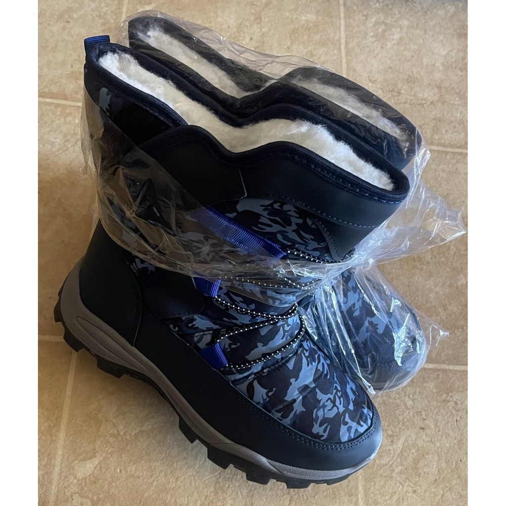 Apakowa Kids Size 4 Unisex Winter Insulated Snow Boots! Navy Blue & Gray Camo...